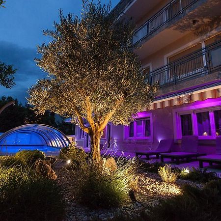 Anikol Apartments Selce Kültér fotó