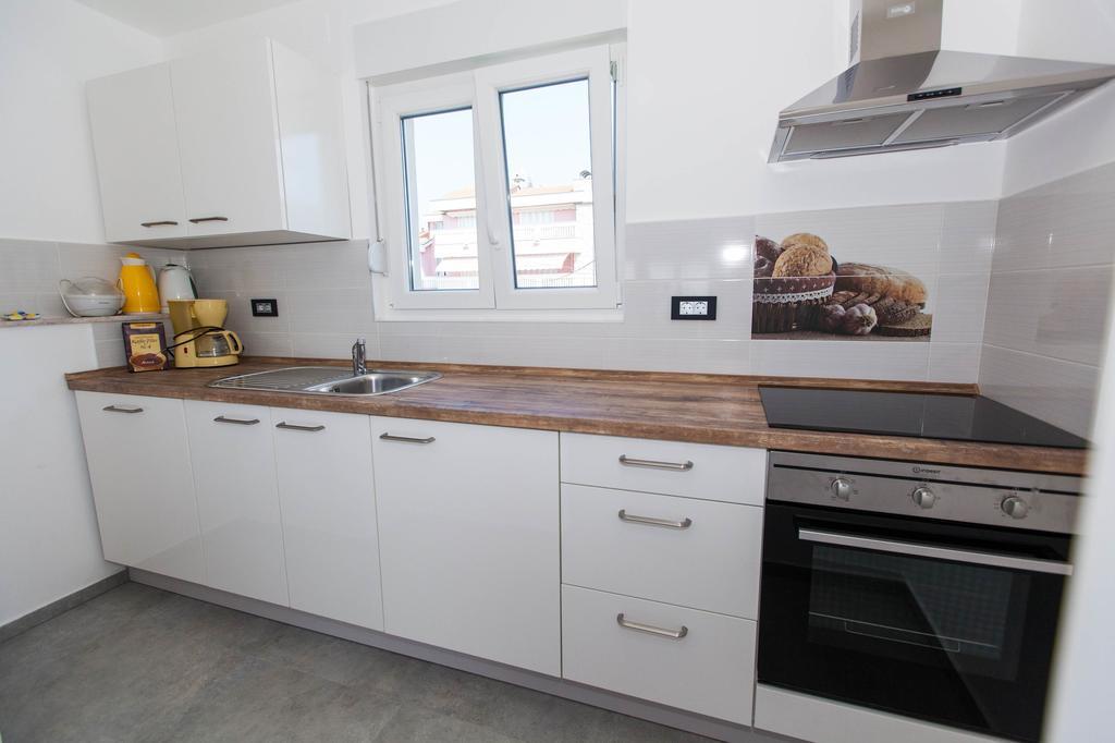 Anikol Apartments Selce Kültér fotó