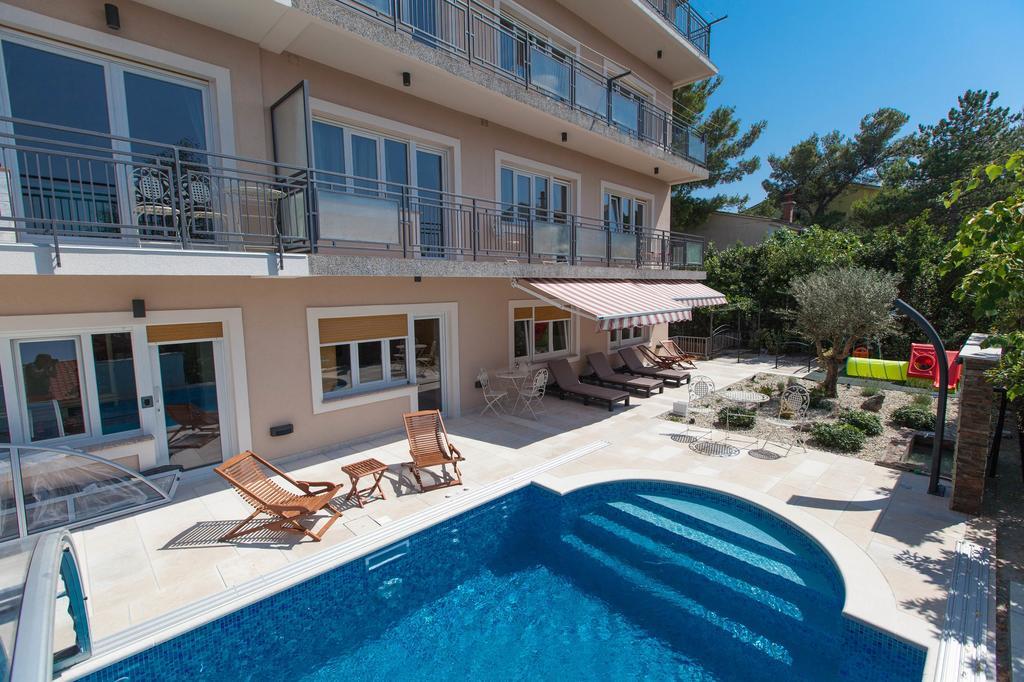 Anikol Apartments Selce Kültér fotó