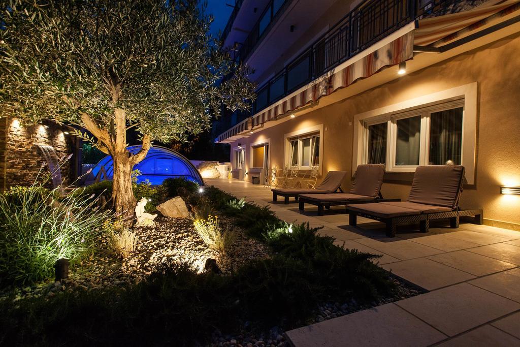 Anikol Apartments Selce Kültér fotó
