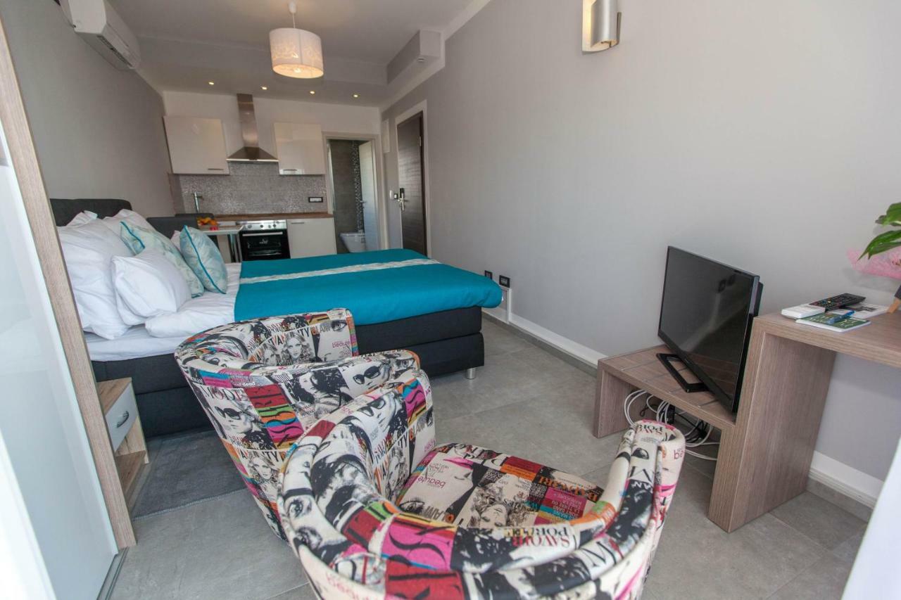 Anikol Apartments Selce Kültér fotó