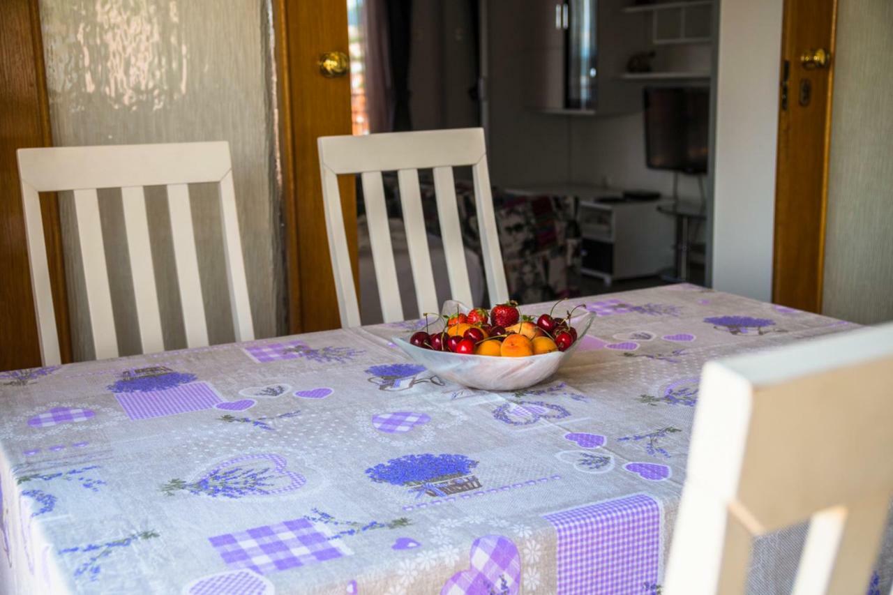 Anikol Apartments Selce Kültér fotó