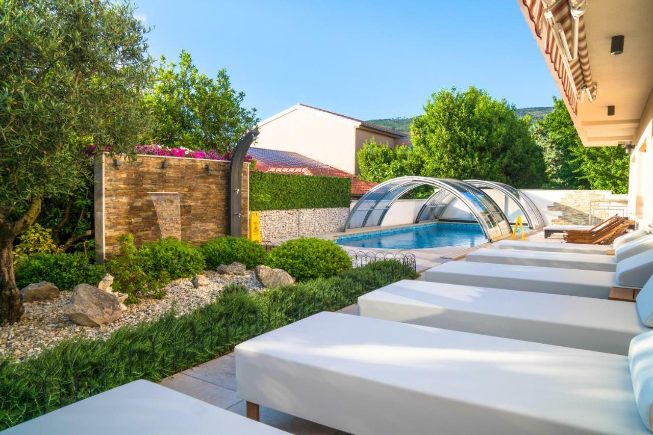 Anikol Apartments Selce Kültér fotó